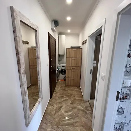 Apartman Private In Bbr, Sarafovo Burgasz