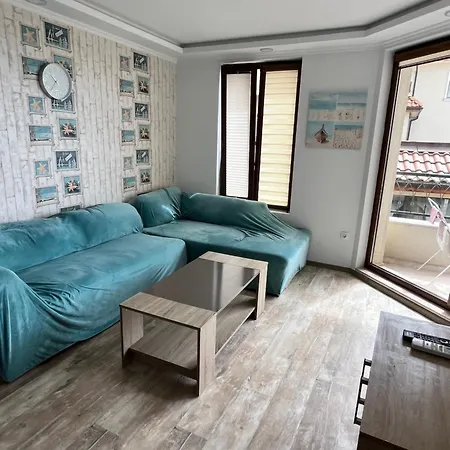 Apartman Private In Bbr, Sarafovo