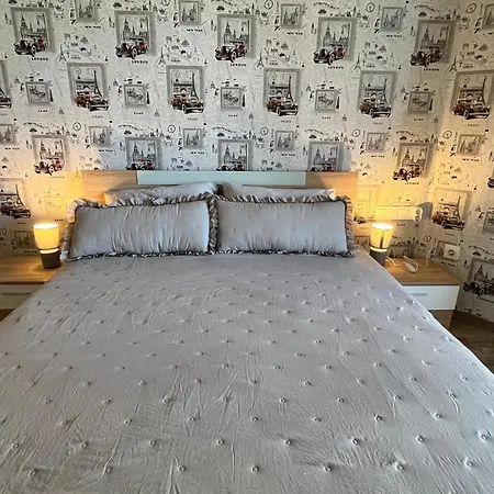 Private In Bbr, Sarafovo Apartman